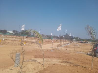 Image of 200 Sq.ft Residential Plot / Land for sale in Radha Meadows, Yellampet, Hyderabad for Rs. 7000000