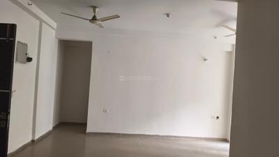 Bedroom Image of 1785 Sq.ft 3 BHK Apartment / Flat for rent in Kingswood Court, Crossings Republik Ghaziabad for Rs. 24000