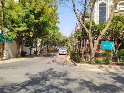 Image of 350 Sq.ft Residential Plot / Land for sale in Sector 51, Noida for Rs. 100000000