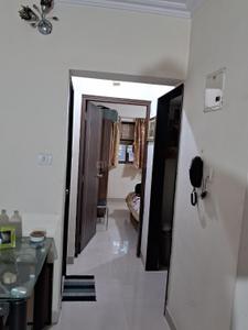 Hall Image of 990 Sq.ft 2 BHK Apartment / Flat for rent in Evershine Millennium Paradise, Kandivali East Mumbai for Rs. 60000