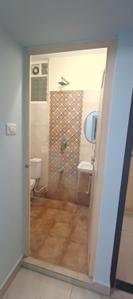 Bathroom Image of 865 Sq.ft 2 BHK Apartment / Flat for sale in Valasaravakkam Chennai for Rs. 15300000