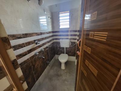 Image of 600 Sq.ft 2 BHK Builder Floor for sale in Beliaghata, Kolkata for Rs. 2500000