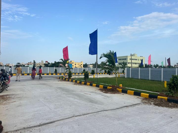 Leo Pavendar Bharathidasan Nagar Main Image 1