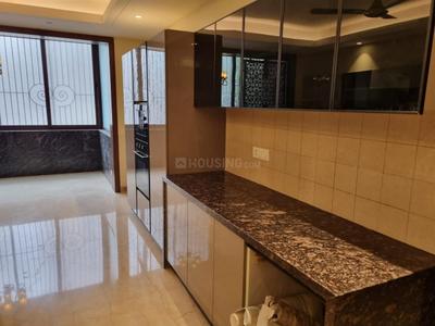 Kitchen Image of 3000 Sq.ft 4 BHK Builder Floor for sale in DLF City Phase 1, DLF Phase 1 Gurgaon for Rs. 70000000