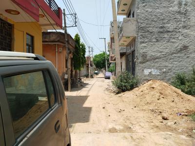 Image of 319 Sq.ft Residential Plot / Land for sale in Roshan Nagar, Faridabad for Rs. 910000