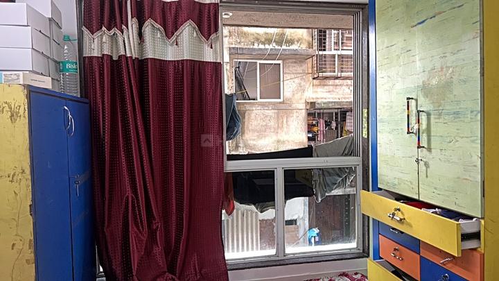 L J Kapadia Avenue Main Image 1