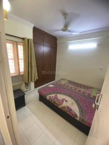 Bedroom Image of 950 Sq.ft 1 BHK Apartment / Flat for rent in Kaveri Apartments, Vasant Kunj New Delhi for Rs. 28000
