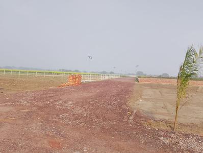 Image of 1800 Sq.ft Residential Plot / Land for sale in OMR Shri Radha Rani Farms, Sunrakh Bangar, Vrindavan for Rs. 4600000