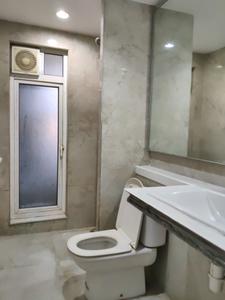 Common Bathroom Image of 1250 Sq.ft 2.5 BHK Apartment / Flat for sale in Hiranandani Canary, Hiranandani Estate Thane for Rs. 24000000