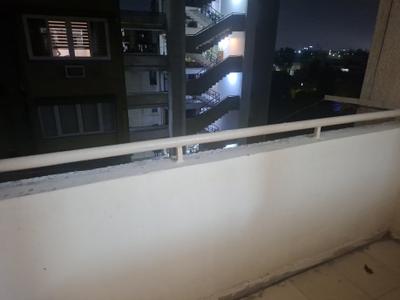 Balcony Image of 1400 Sq.ft 3 BHK Apartment / Flat for rent in Saransh Apartments, Patparganj New Delhi for Rs. 46000