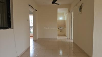 Living Room Image of 1050 Sq.ft 2 BHK Apartment / Flat for rent in Nyati Estate Co Op Hsg Socy Ltd, Mohammed Wadi Pune for Rs. 21000