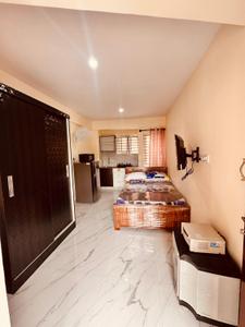 Bedroom Image of 400 Sq.ft 1 RK Apartment / Flat for rent in Domlur Layout Bengaluru for Rs. 25500