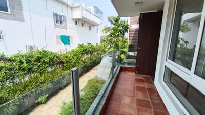 Balcony Image of 3300 Sq.ft 4 BHK Villa for rent in Uthandi Chennai for Rs. 80000