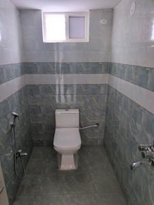 Common Bathroom Image of 1530 Sq.ft 3 BHK Apartment / Flat for sale in Bommarillu Nandanavanam, Ameenpur Sangareddy for Rs. 7600000