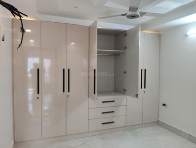 Bedroom Image of 750 Sq.ft 2 BHK Builder Floor for rent in Preet Vihar New Delhi for Rs. 20000