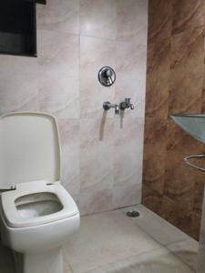 Common Bathroom One Image of 1200 Sq.ft 3 BHK Apartment / Flat for sale in GH 14 DDA MIG, Paschim Vihar New Delhi for Rs. 13400000