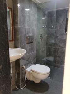 Common Bathroom Image of 790 Sq.ft 2 BHK Apartment / Flat for sale in API Vasudev Heights, Mira Road East Mira Bhayandar for Rs. 10500000