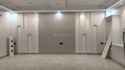 Living Room Image of 2100 Sq.ft 4 BHK Builder Floor for sale in Kaushambi Ghaziabad for Rs. 26500000