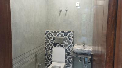 Image of 1000 Sq.ft 3 BHK Builder Floor for sale in Sector 7 Rohini, New Delhi for Rs. 14000000
