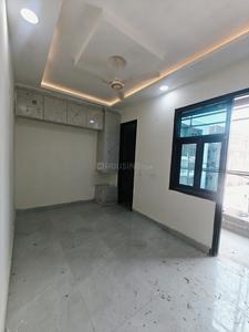 Hall Image of 800 Sq.ft 2 BHK Apartment / Flat for sale in Paradise Homes, Sector 73 Noida for Rs. 3900000