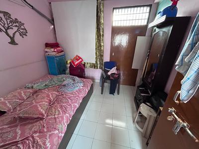 Bedroom Image of 750 Sq.ft 1.5 BHK Builder Floor for sale in Sector 51 Gurgaon for Rs. 6400000