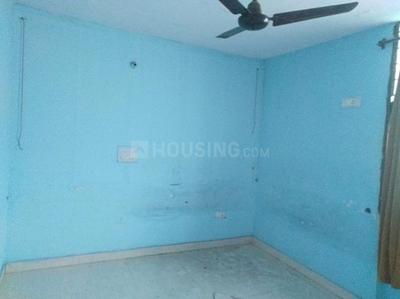 Bedroom Image of 861 Sq.ft 2 BHK Builder Floor for rent in DDA New MIG Flats, Mayur Vihar Phase 3 New Delhi for Rs. 15000