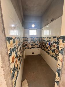 Bathroom Image of 955 Sq.ft 2 BHK Apartment / Flat for sale in Kulti Asansol for Rs. 2700000