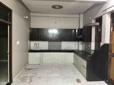 Kitchen Image of 1500 Sq.ft 2 BHK Builder Floor for rent in Jankipuram Extension Lucknow for Rs. 15000