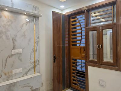 Bedroom Image of 812 Sq.ft 3 BHK Apartment / Flat for sale in Dwarka Mor New Delhi for Rs. 5350000