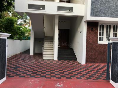 Image of 850 Sq.ft 2 BHK Builder Floor for rent in Edappally, Kochi for Rs. 24000