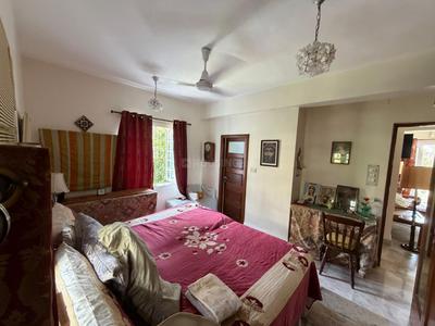 Bedroom Image of 900 Sq.ft 2 BHK Apartment / Flat for sale in Bandra West Mumbai for Rs. 57500000