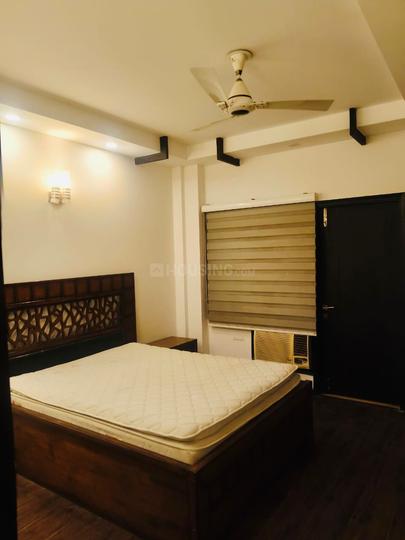 ONE ROOM IN A FULLY FURNISHED PRE OCCUPIED 3 BHK Bedroom 1