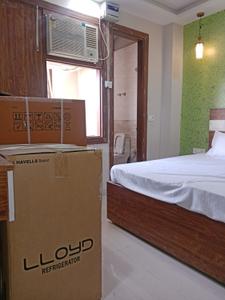 Bedroom Image of 500 Sq.ft 1 RK Independent House for rent in Sector 14 Gurgaon for Rs. 20600