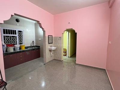Image of 700 Sq.ft 2 BHK Apartment / Flat for rent in Pradhan Nagar, Siliguri for Rs. 12500