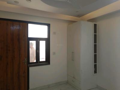 Bedroom Image of 1000 Sq.ft 3 BHK Builder Floor for sale in Mahavir Enclave New Delhi for Rs. 8500000