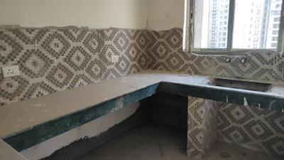 Kitchen Image of 1036 Sq.ft 2 BHK Apartment / Flat for sale in Jaypee Kensington Boulevard, Sector 131 Noida for Rs. 9200000