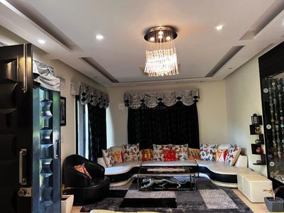 Hall Image of 9000 Sq.ft 5 BHK Duplex for rent in Sector 36 Noida for Rs. 165000
