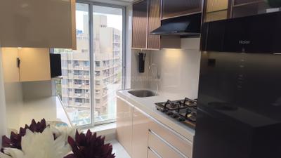 Kitchen Image of 670 Sq.ft 1.5 BHK Apartment / Flat for sale in Ssvarna Skypark Residences, Goregaon East Mumbai for Rs. 15000000
