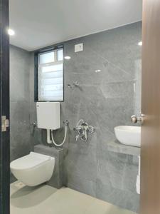 Common Bathroom Image of 730 Sq.ft 2 BHK Apartment / Flat for sale in Vasai West Vasai for Rs. 6590000