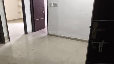 Living Room Image of 625 Sq.ft 2 BHK Builder Floor for rent in Sector 104 Noida for Rs. 17000