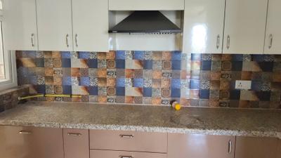 Kitchen Image of 1060 Sq.ft 2.5 BHK Apartment / Flat for rent in Eros Sampoornam 2, Noida Extension Greater Noida for Rs. 23000