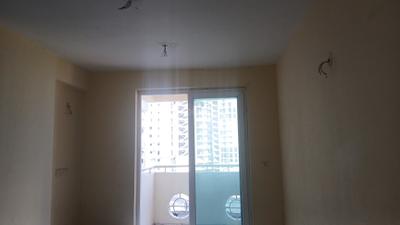 Living Room Image of 1000 Sq.ft 2 BHK Apartment / Flat for rent in Sikka Kaamna Greens, Sector 143 Noida for Rs. 25000