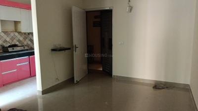 Living Room Image of 850 Sq.ft 2 BHK Apartment / Flat for rent in Mehak Jeevan, Morta Village Ghaziabad for Rs. 15500