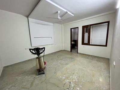 Bedroom Image of 2400 Sq.ft 4 BHK Builder Floor for sale in Rajouri Garden New Delhi for Rs. 38000000