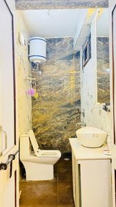 Bathroom Image of Avtar pg in Pandav Nagar, New Delhi