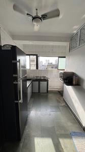 Kitchen Image of 550 Sq.ft 1.5 BHK Apartment / Flat for sale in Girgaon Mumbai for Rs. 22500000