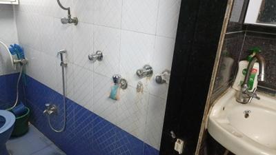 Bathroom Image of 310 Sq.ft 1 RK Apartment / Flat for sale in Annie Addle, Bhayandar West Mira Bhayandar for Rs. 4500000
