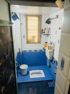 Bathroom Image of 550 Sq.ft 1 BHK Apartment / Flat for sale in  Siddhivinayak Nivara, Lower Parel Mumbai for Rs. 21000000