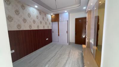 Bedroom Image of 1450 Sq.ft 4 BHK Apartment / Flat for sale in Sector 4 Rohini New Delhi for Rs. 12500000