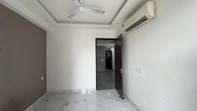 Bedroom Image of 750 Sq.ft 2 BHK Apartment / Flat for sale in Rajpur Khurd Extension New Delhi for Rs. 5000000